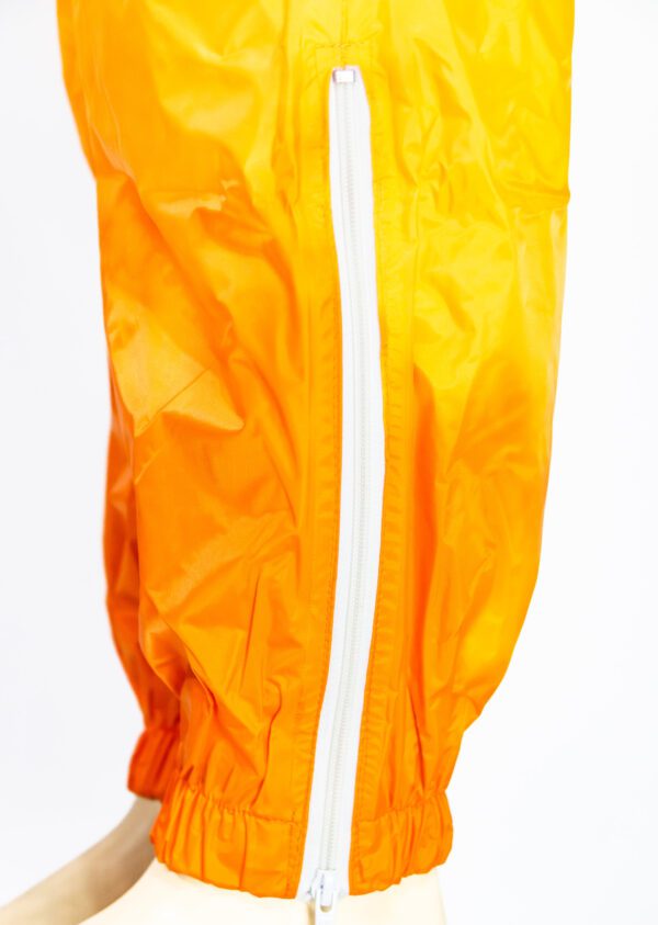Capa de Chuva na cor Laranja