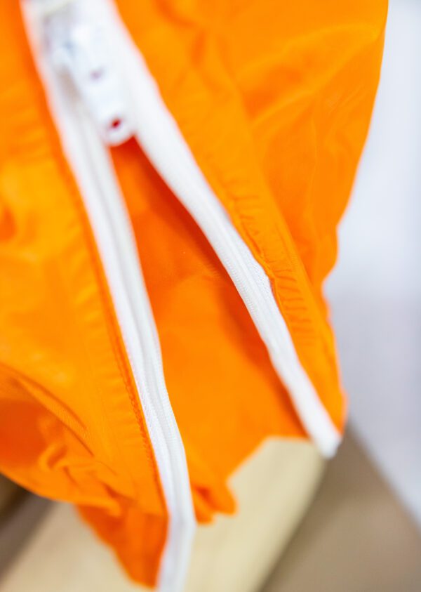 Capa de Chuva na cor Laranja